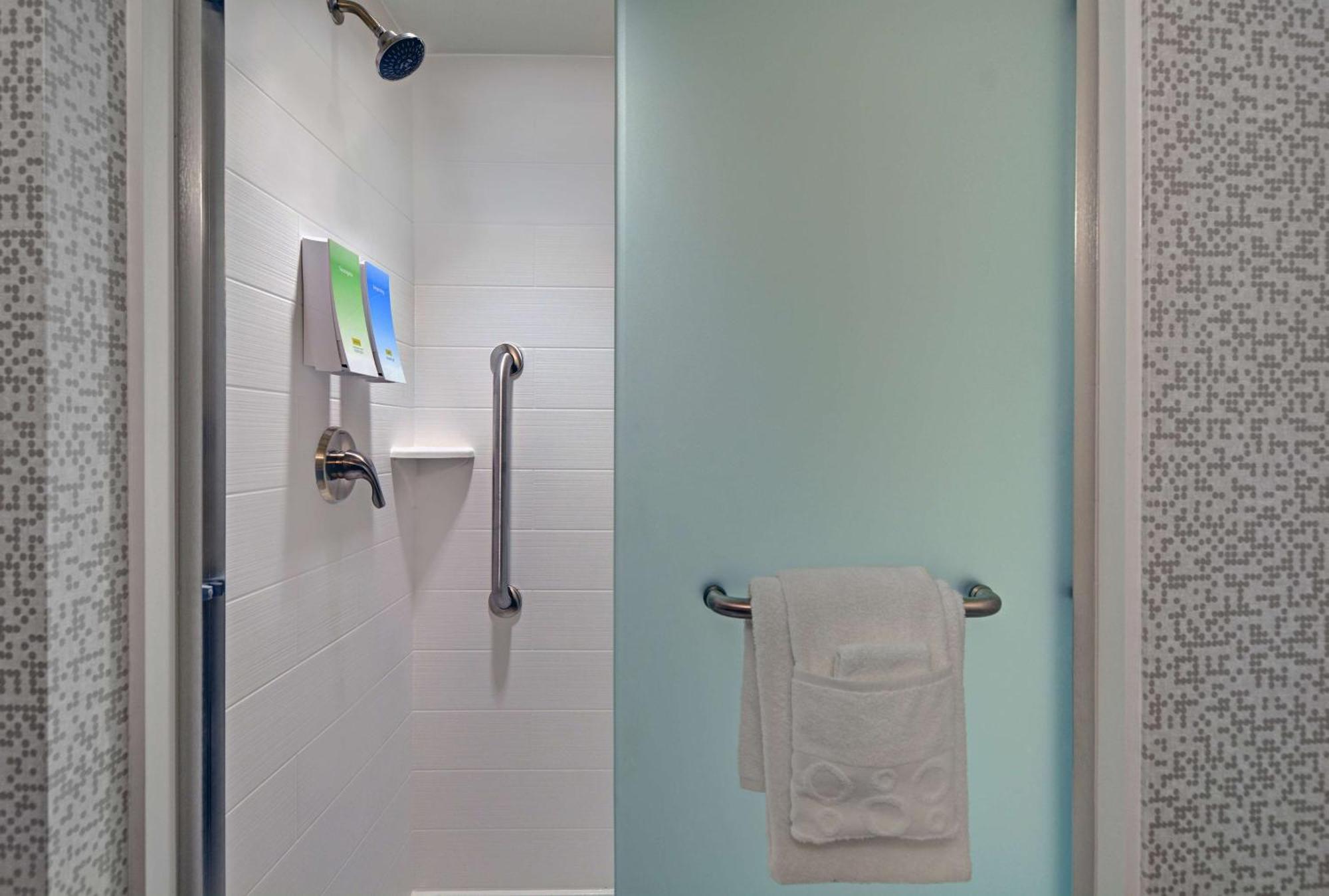 Home2 Suites By Hilton Largo, Fl Екстер'єр фото